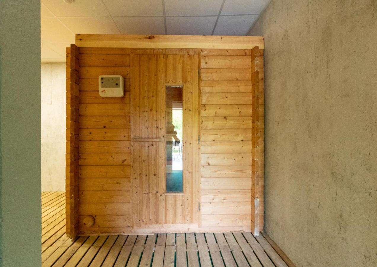 Le Chalet Du Lac Le Chatenet-en-Dognon Exteriér fotografie